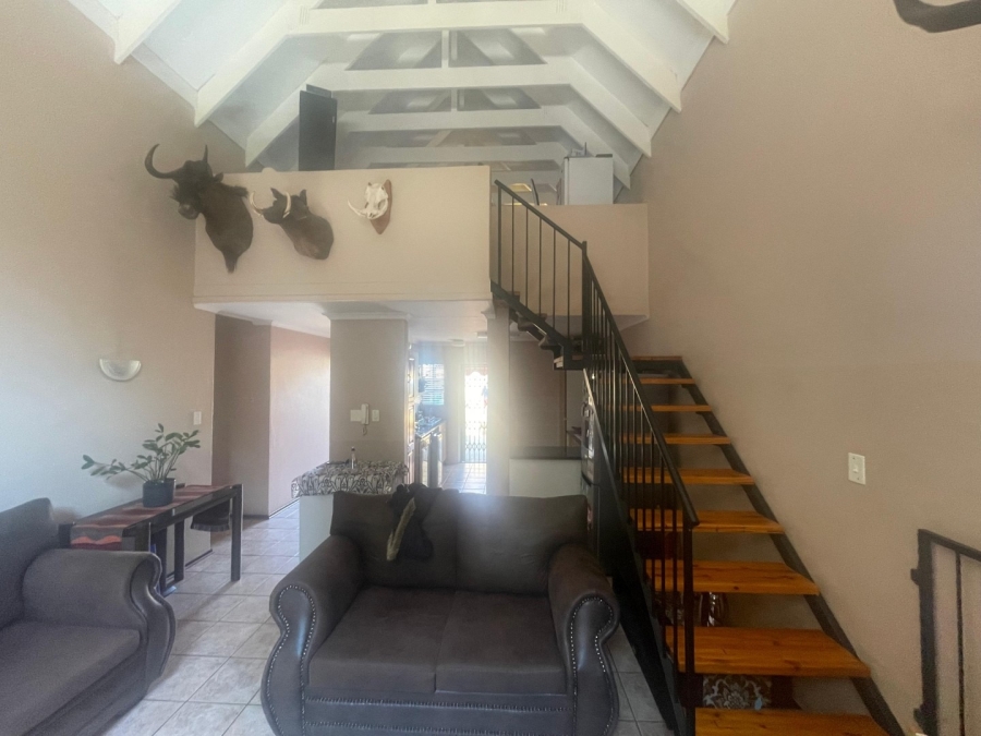 3 Bedroom Property for Sale in Safari Gardens North West